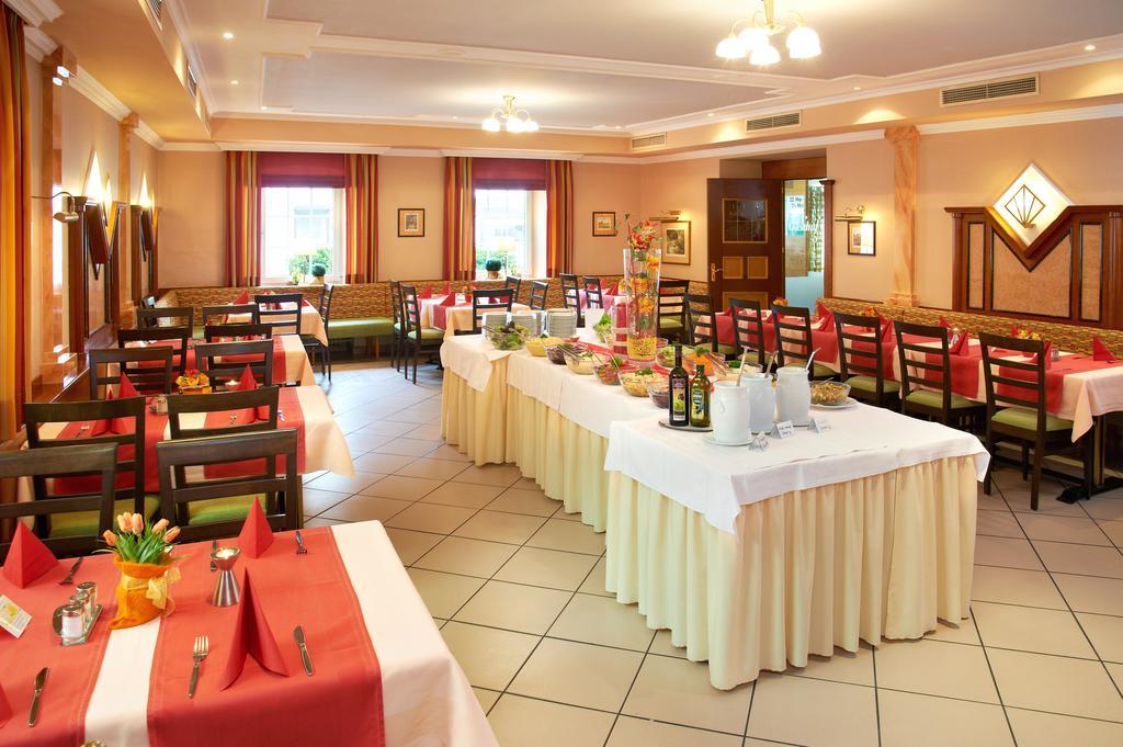 Gasthof Gigl Neustadt an der Donau Zewnętrze zdjęcie